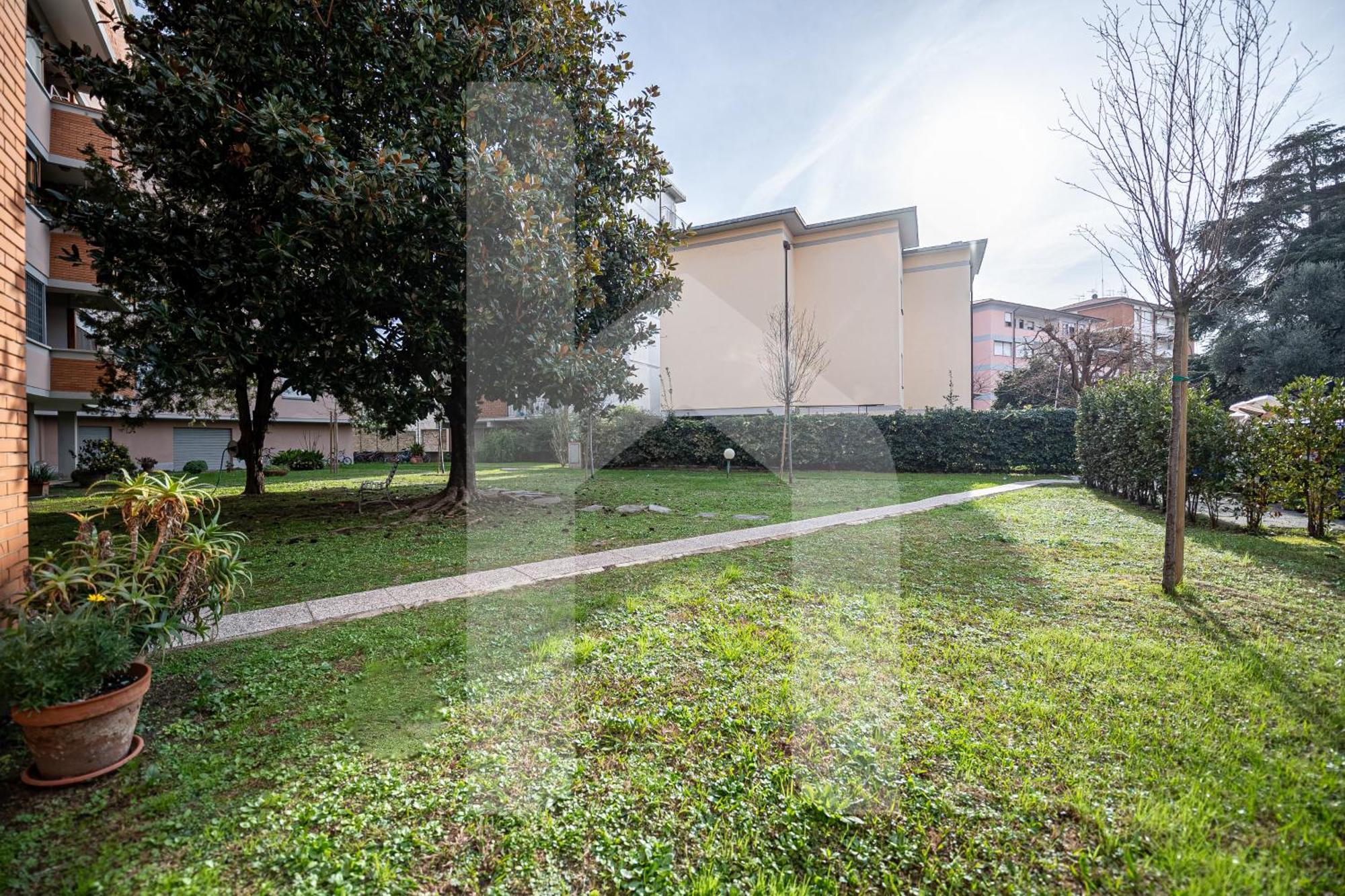 Homiday - Pisa - Elegant Apartment- 3 Camere 2 Bagni Exterior foto